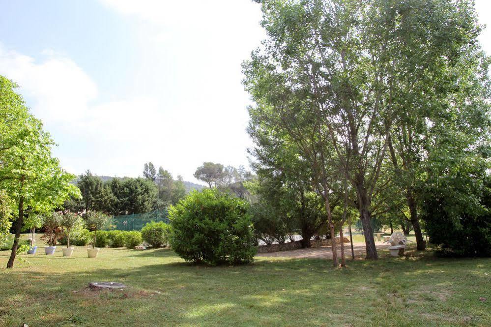 Auberge Des Pins Tourrettes Εξωτερικό φωτογραφία