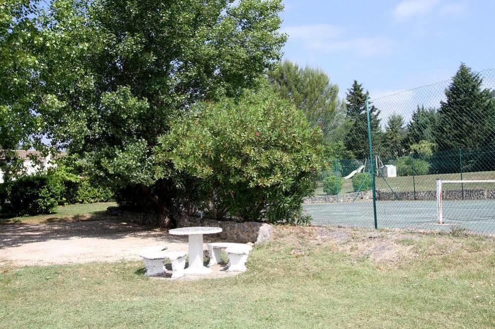 Auberge Des Pins Tourrettes Εξωτερικό φωτογραφία