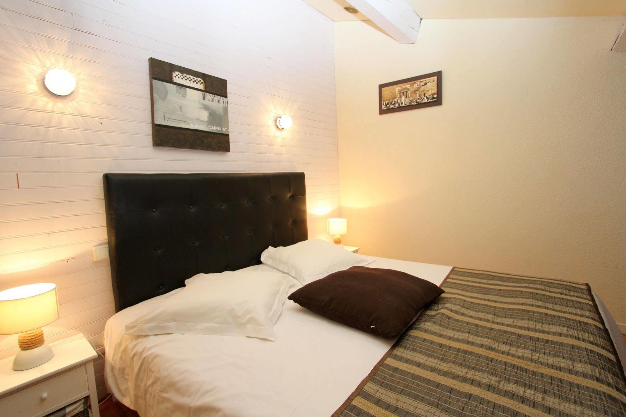Auberge Des Pins Tourrettes Εξωτερικό φωτογραφία