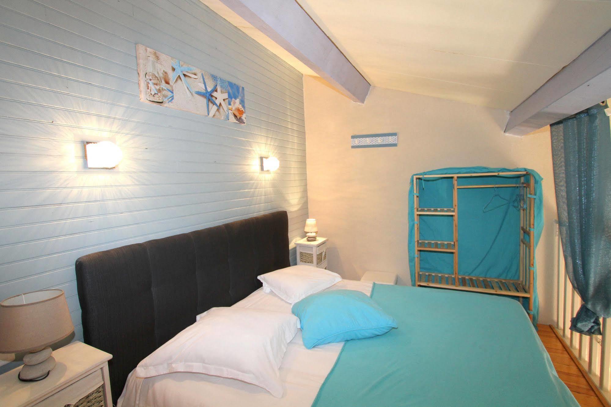 Auberge Des Pins Tourrettes Εξωτερικό φωτογραφία